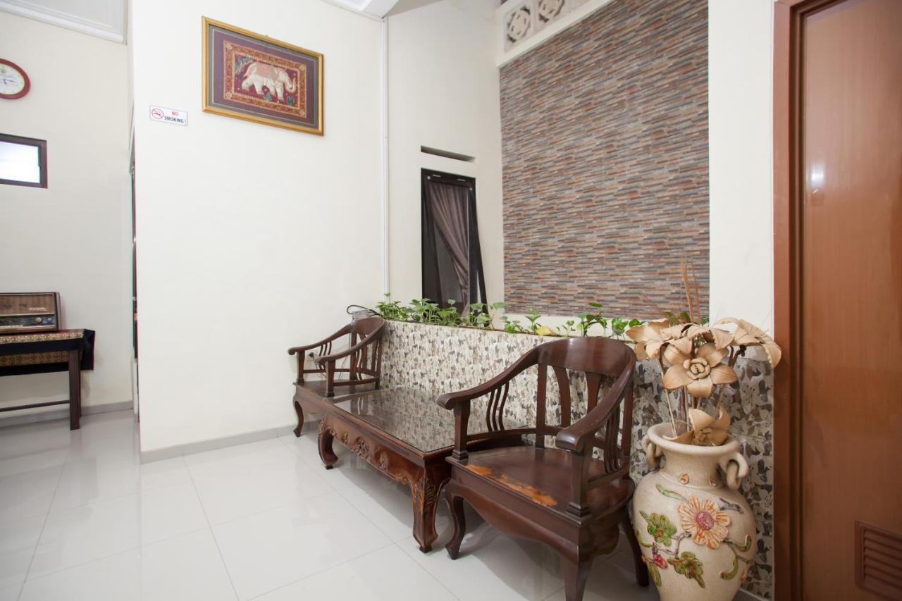 Reddoorz Syariah Near Singha Merjosari Park Malang Eksteriør bilde